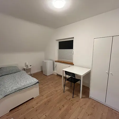 Moderne In Mit Gemeinschaftsbad & Kueche