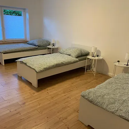 Auberge de jeunesse Moderne In Mit Gemeinschaftsbad & Kueche *