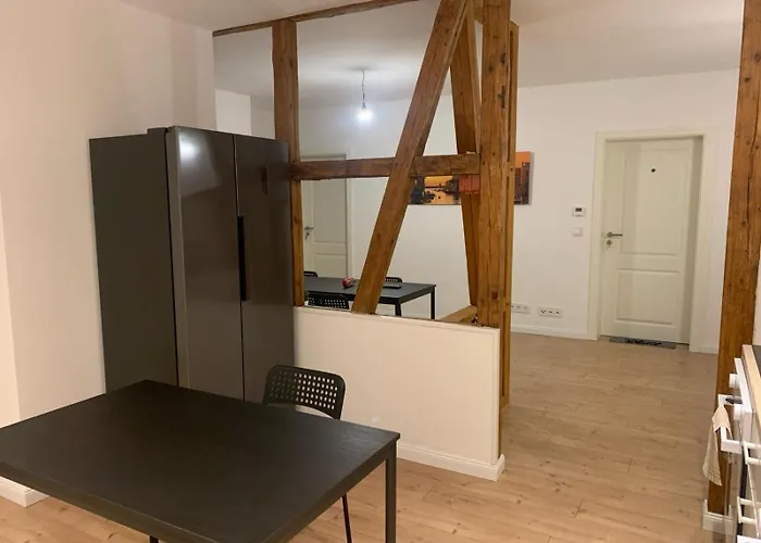 Хостел Moderne In Mit Gemeinschaftsbad & Kueche *